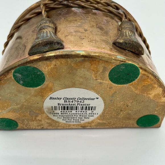 Vintage Brass Wall Planter with ties made in India - Picture 5 of 6